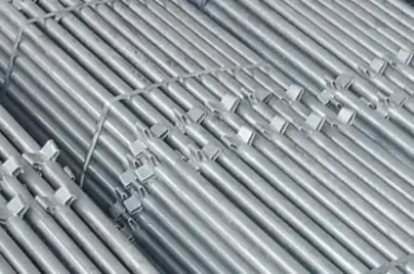 Giàn giáo nêm qua sử dụng